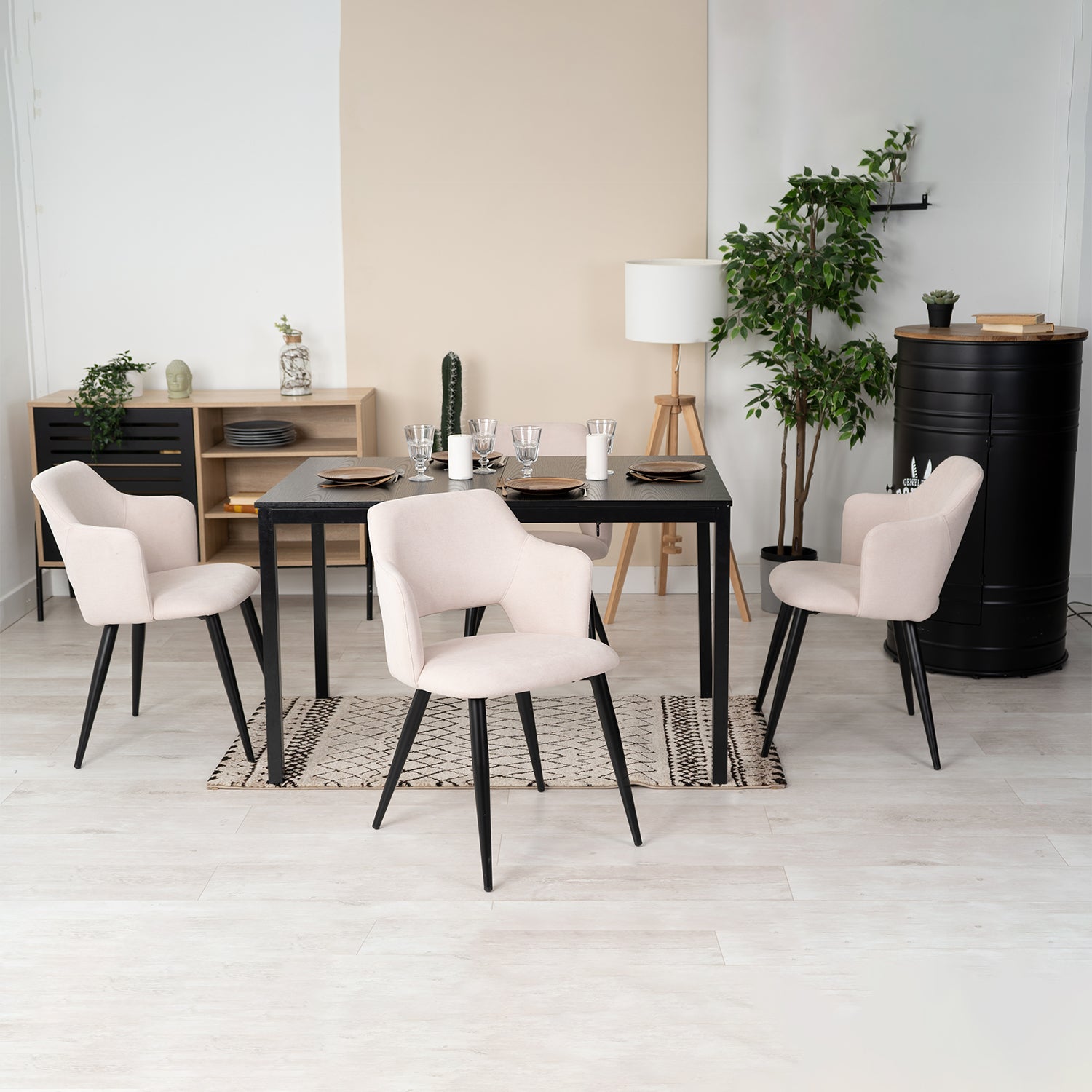 Round Table Table Table Table Timber Ø80 cm with 4 black velvet chairs, modern and comfortable style