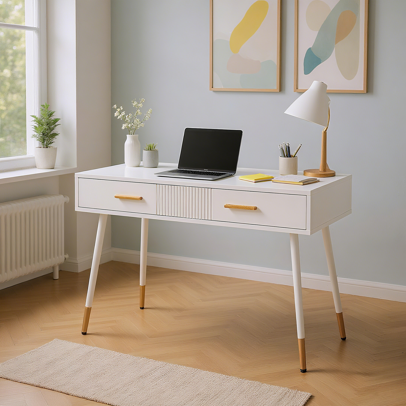 Coiffeuse ou bureau blanc au design moderne avec 2 tiroirs spacieux et pieds en métal doré, 100x40x76 cm.