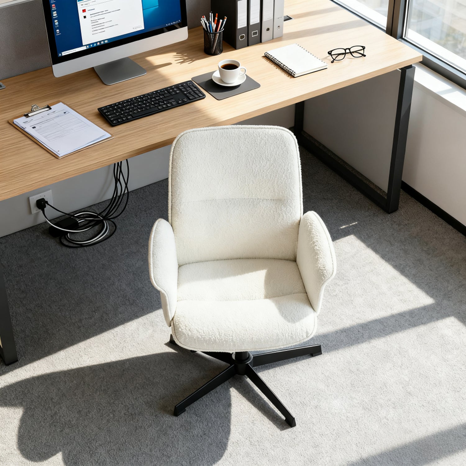 Fauteuil de bureau ergonomique réglable pivotant avec accoudoirs en tissu bouclette blanc - THOMASINA