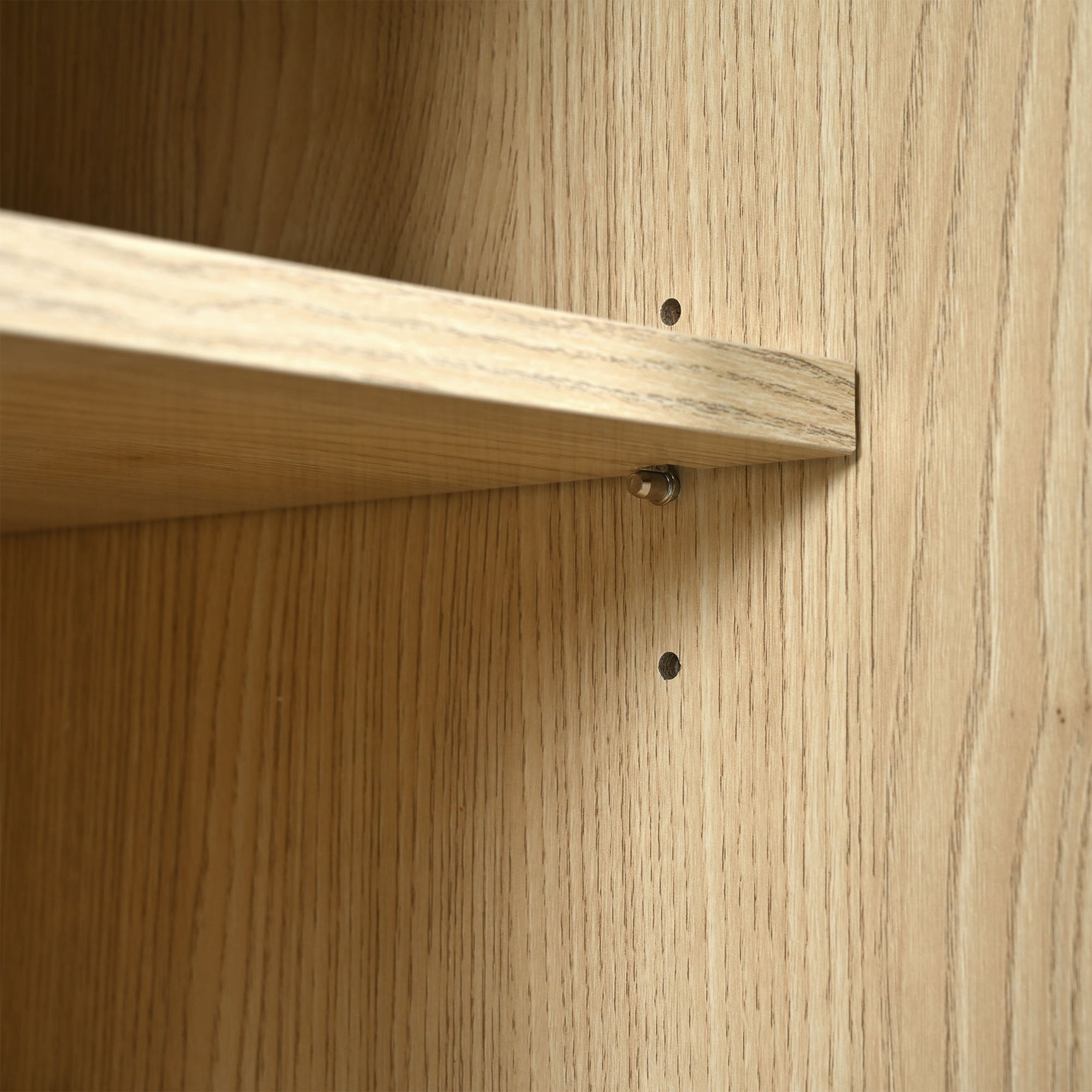 Retro-Sideboard aus Eichenholz mit 3 Schubladen, 3 Rattan-Schiebetüren und verstellbaren Regalen – 120 x 40 x 78 cm