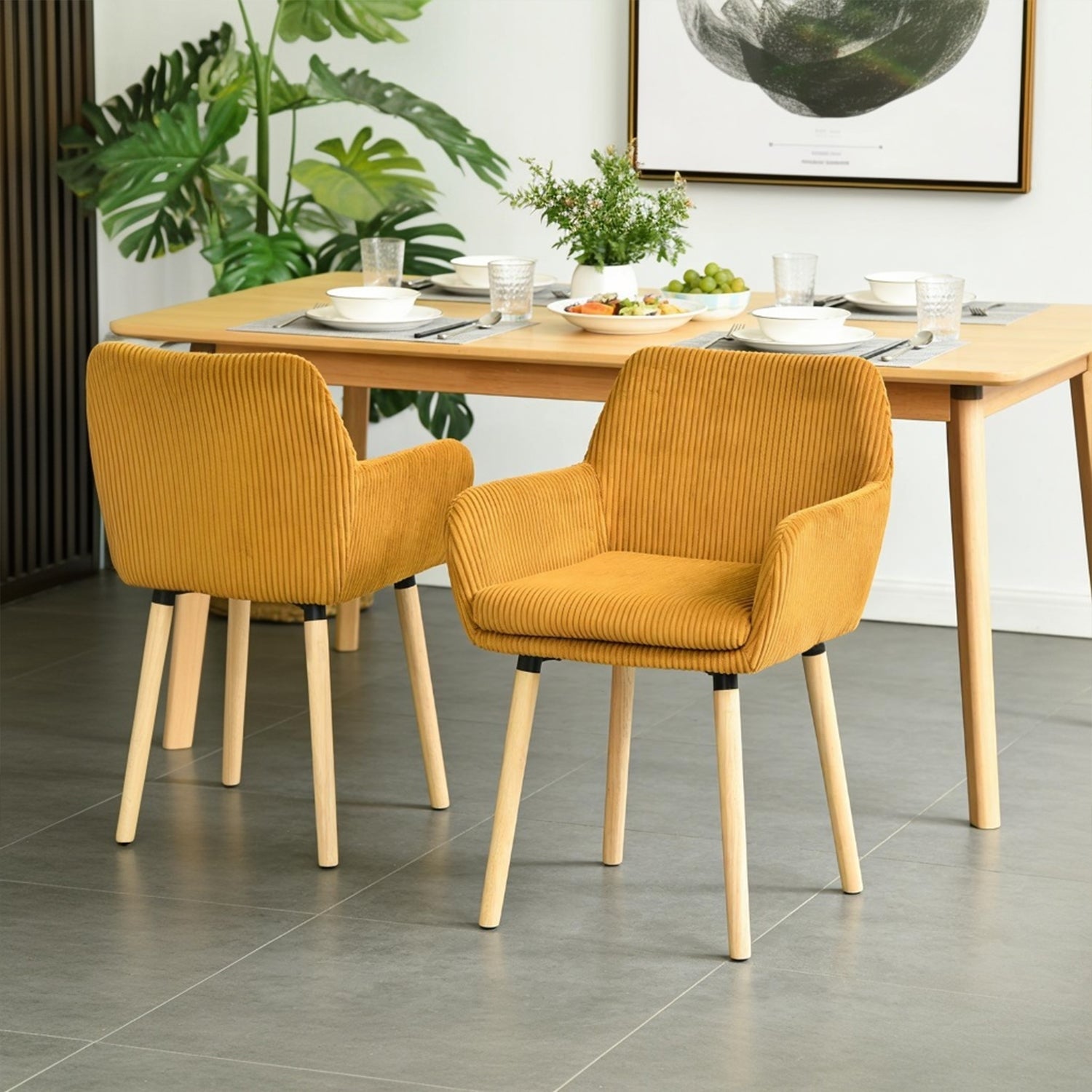 Lot de 2 chaises de salle à manger de style scandinave avec pieds en bois et accoudoirs en velours côtelé jaune - ELIA