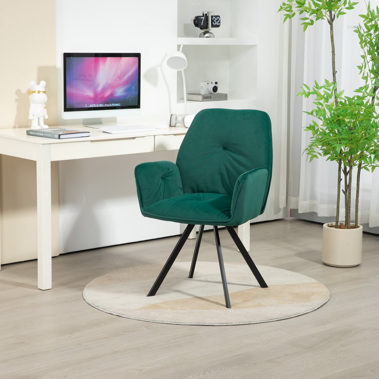 Set aus 4 bequemen Esszimmerstühlen aus grünem Stoff mit Armlehnen – KALBGRÜN, 4 STÜCK