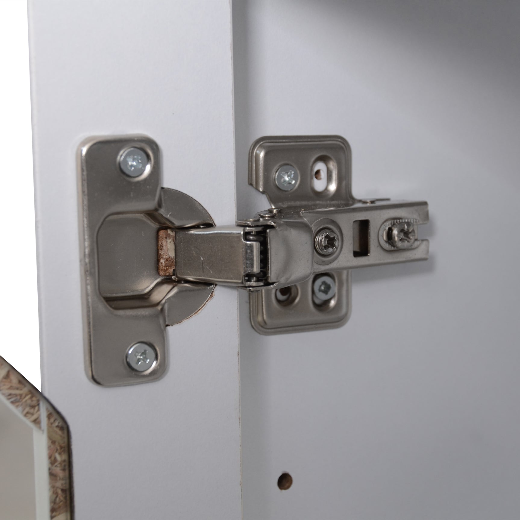 Commode blanche moderne avec 4 tiroirs spacieux et porte en verre trempé