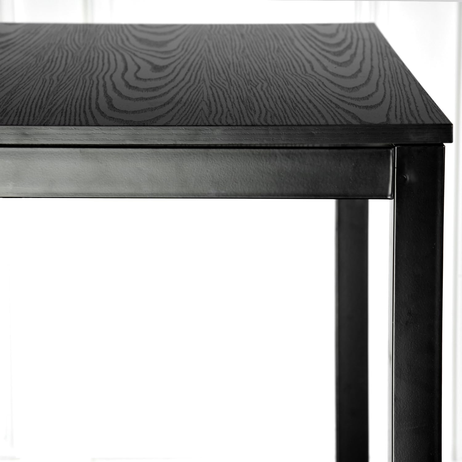 Table de salle à manger extensible industrielle pour 4 à 6 personnes en bois MDF noir - BARI