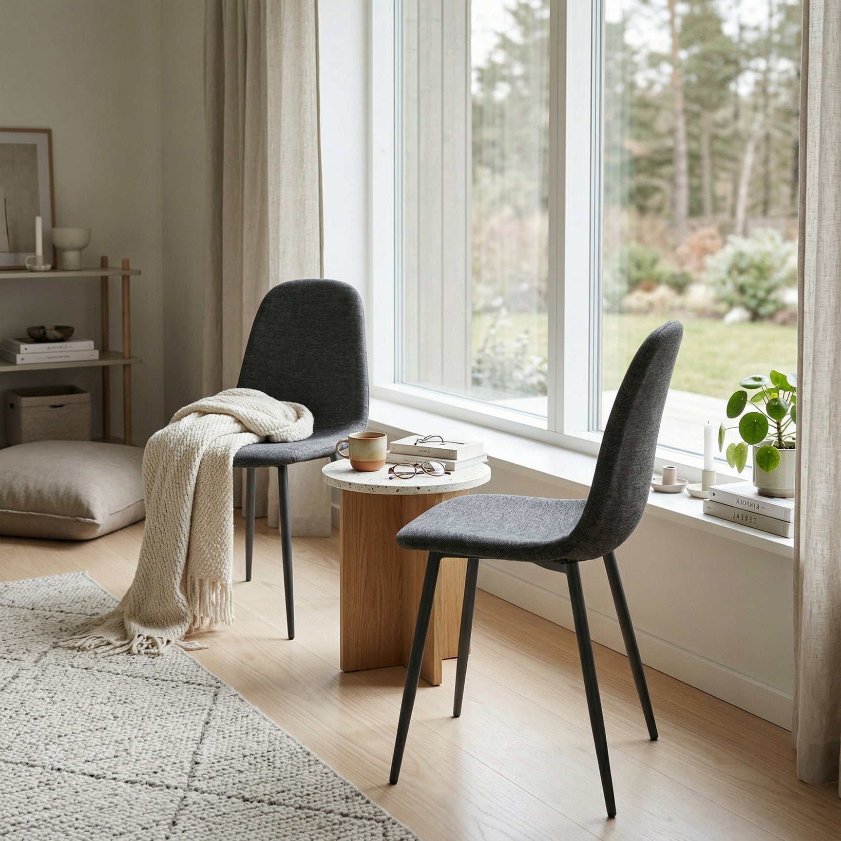 Lot de 4 chaises de salle à manger en tissu gris doux, chaises de détente avec dossier et pieds métalliques assortis scandinave - CHARLTON