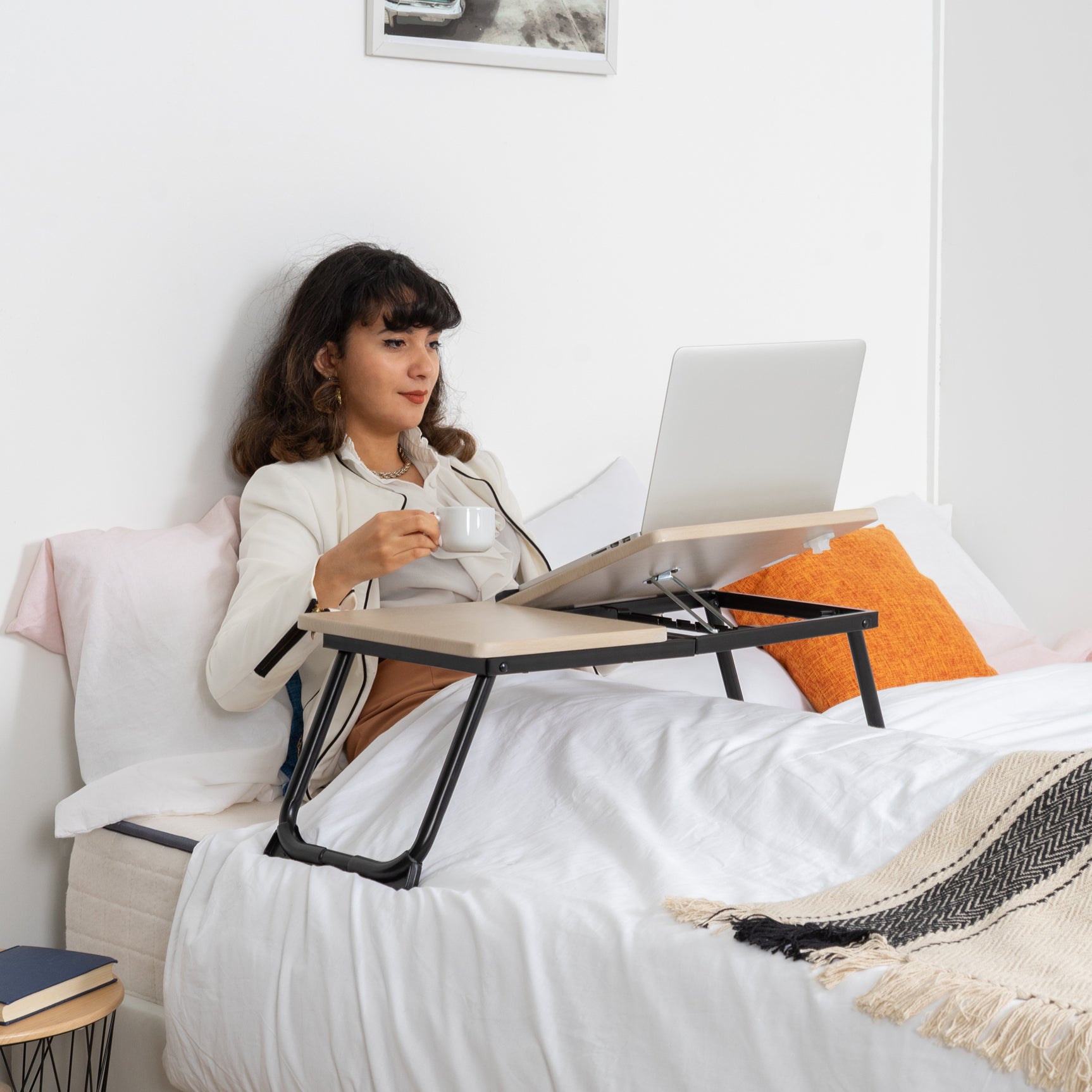 Table de lit/Support ordinateur pc pliable en bois et métal noir - MAMIE