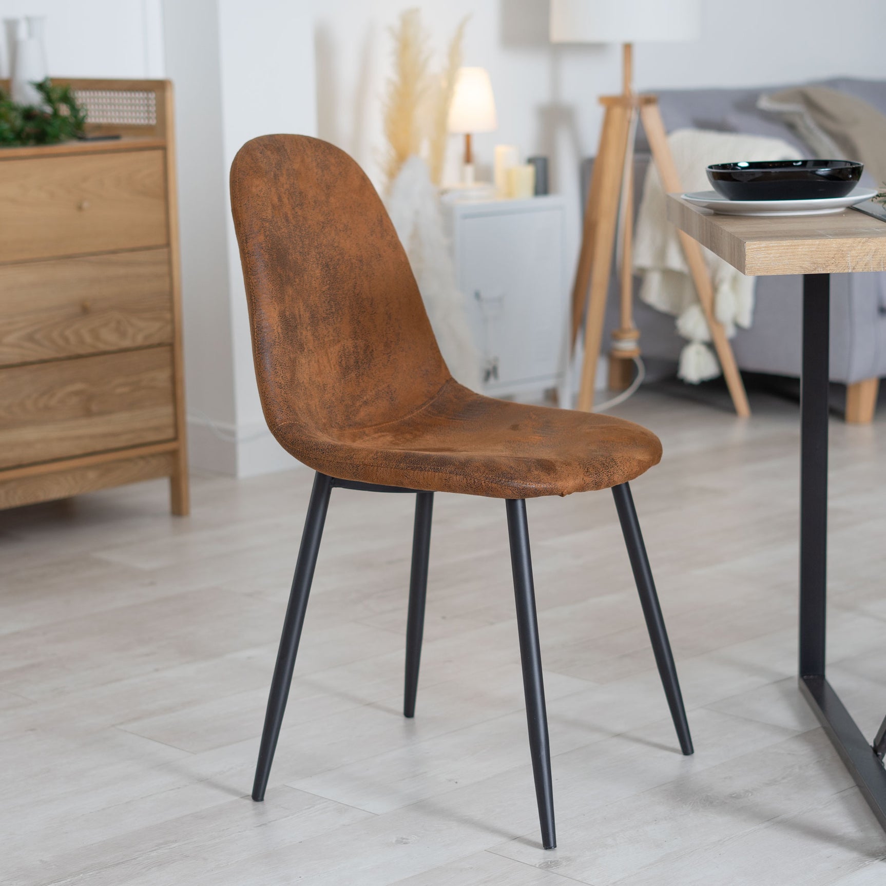 Lot de 4 chaises de salle à manger industrielles en suédine - CHARLTON