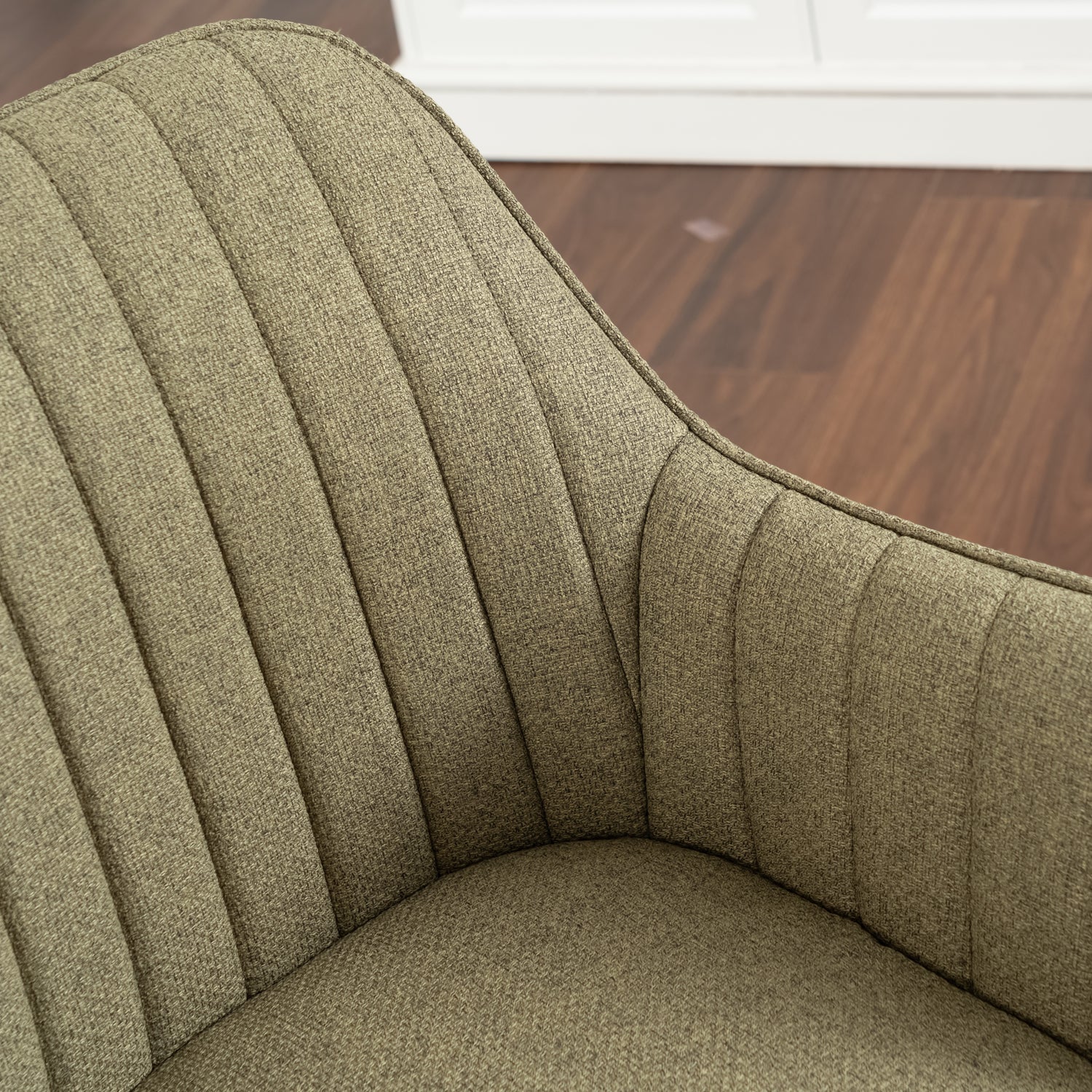 Bequemer Esszimmerstuhl aus grünem Stoff, 360° drehbar – CARSON FABRIC GREEN