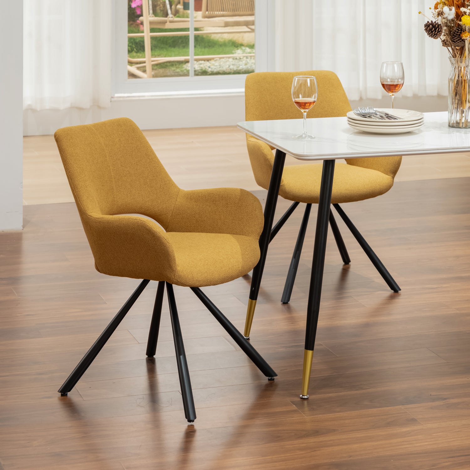 Set aus 2 modernen Esszimmerstühlen aus gelbem Stoff, schwarzen Metallbeinen – BETH FABRIC YELLOW