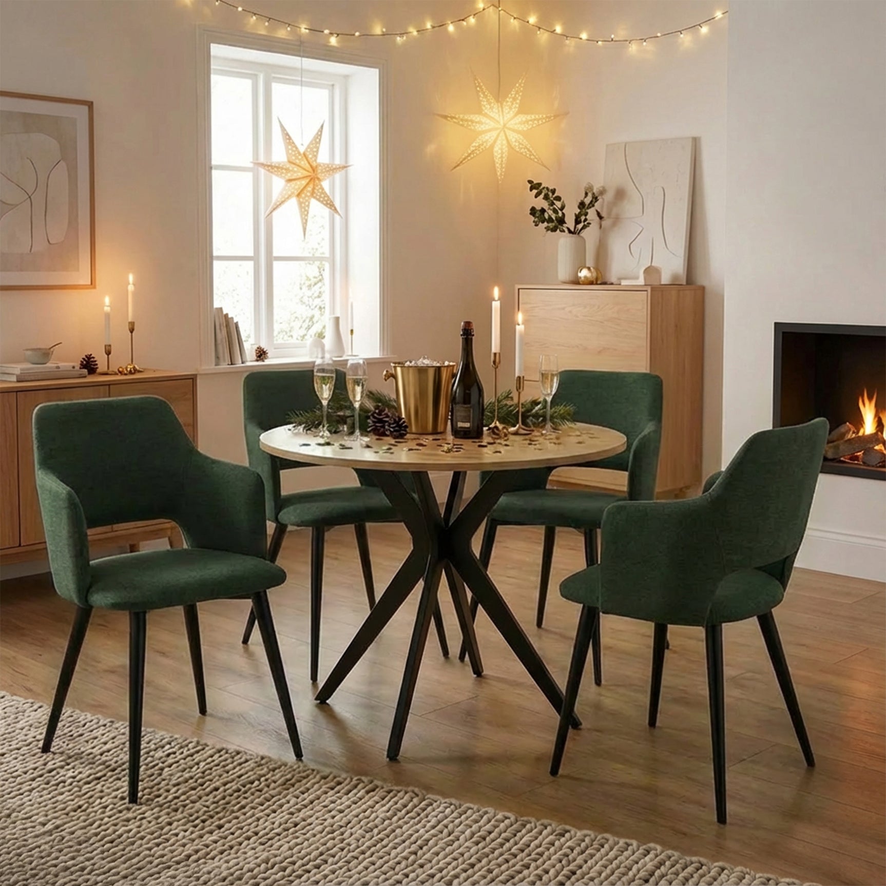 Ensemble table à manger ronde en chêne avec pieds en forme de X et 4 fauteuils en tissu vert de style scandinave pour salle à manger