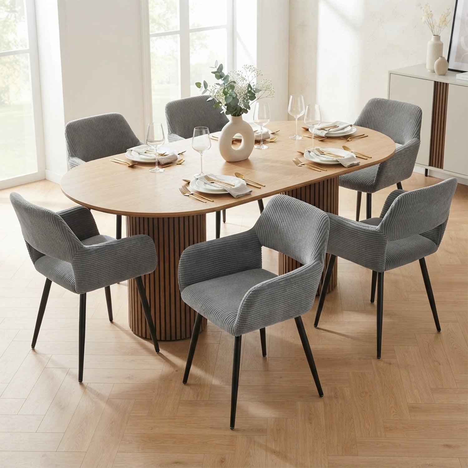 Set 6 skandinavischer Esszimmer Sessel mit grauen Samtarmlehnen - Cromwell Cord