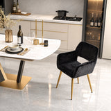 Chaise de salle à manger de style scandinave en fausse fourrure noire avec pieds en métal doré