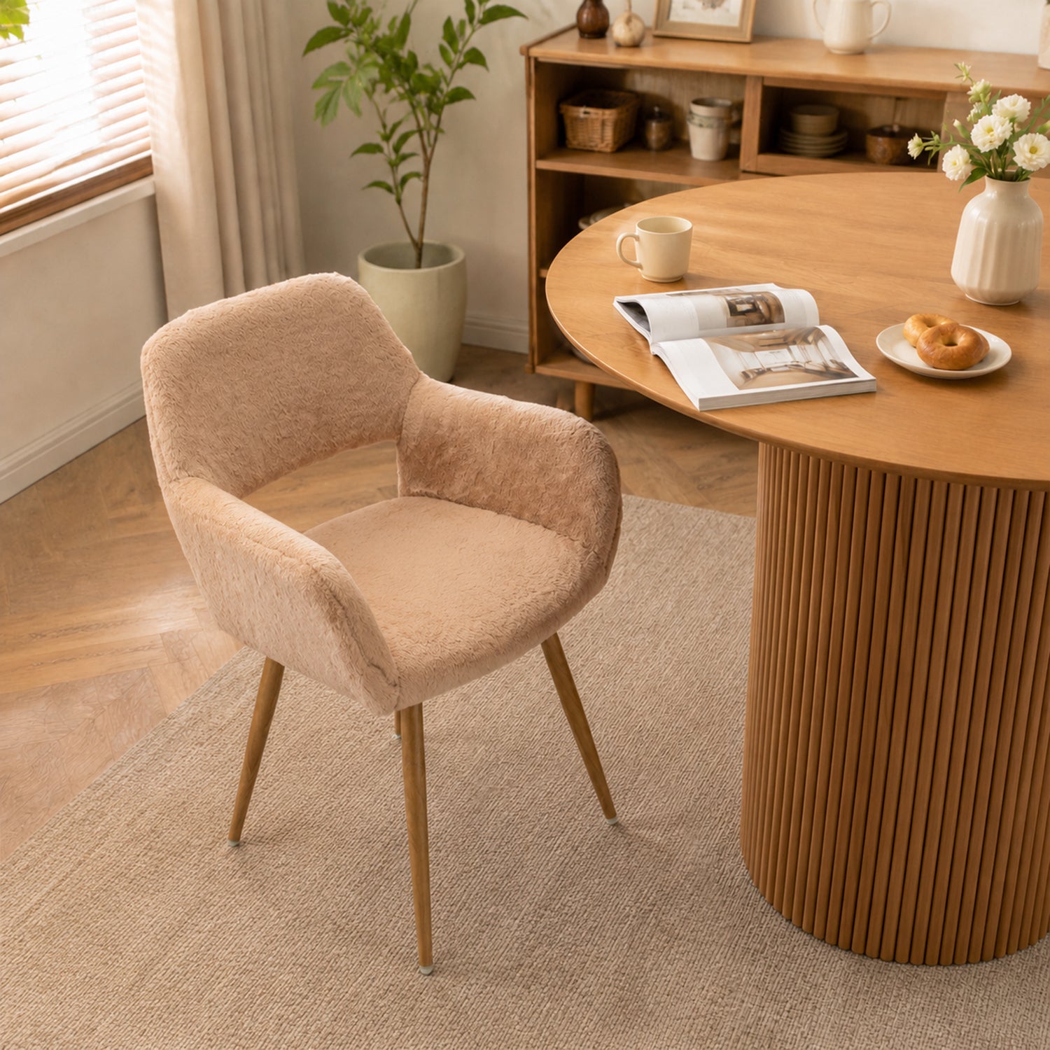 Scandinavian dining chair with black fabric armrests - CROMWELL BLACK Ⅰ