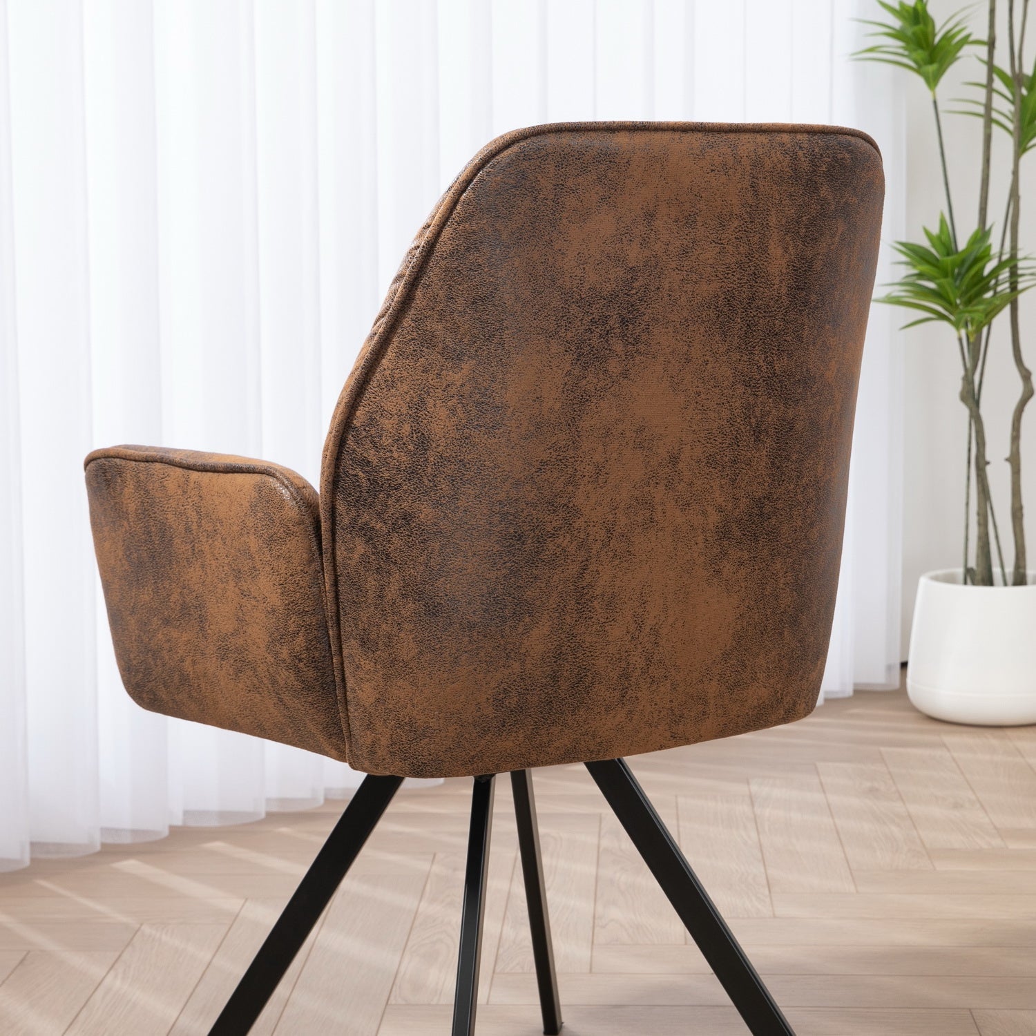 Conjunto de 4 cómodas sillas de comedor de ante con reposabrazos - CALF SUEDE BROWN 4PCS