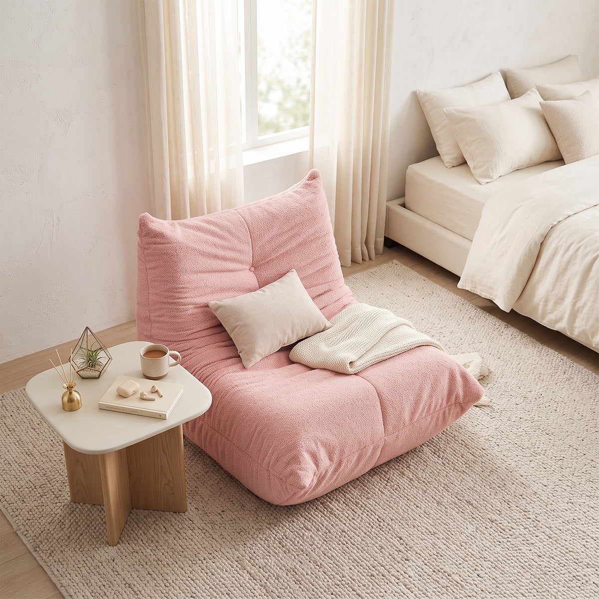 Loungesessel mit Armlehnen aus beigem Cord – DOMCO