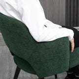 Lot de 2 fauteuils de salle à manger scandinaves avec accoudoirs en tissu vert - AKANJI