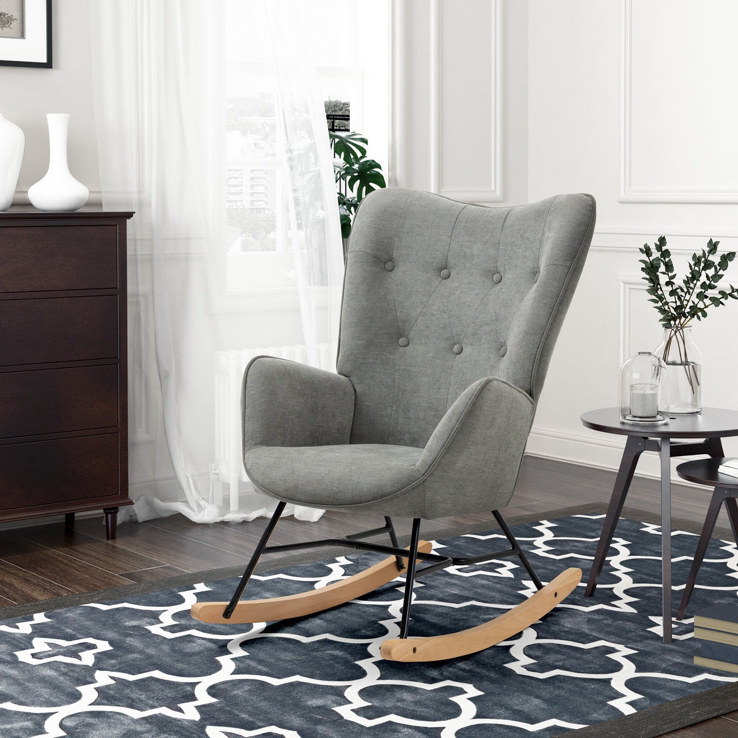 Fauteuil à bascule allaitement scandinave avec accoudoirs en tissu gris capitonné - EPPING