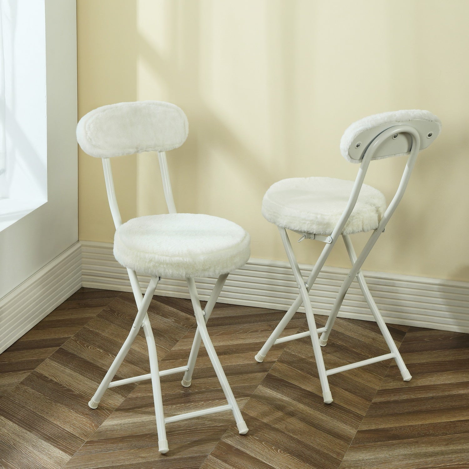 Set von 4 Stühlen/Klapphocker, runder Sitz im Stoff Fellfell weißes Fell - Ernst