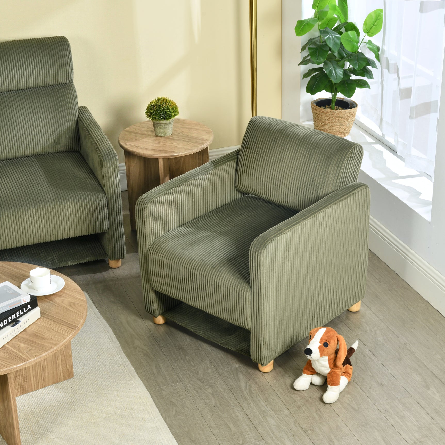 Loungesessel mit Armlehnen aus beigem Cord – DOMCO