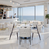 Set aus 4 Esszimmerstühlen im Industriestil mit geflochtener Rückenlehne aus beigem Stoff – MILIANA