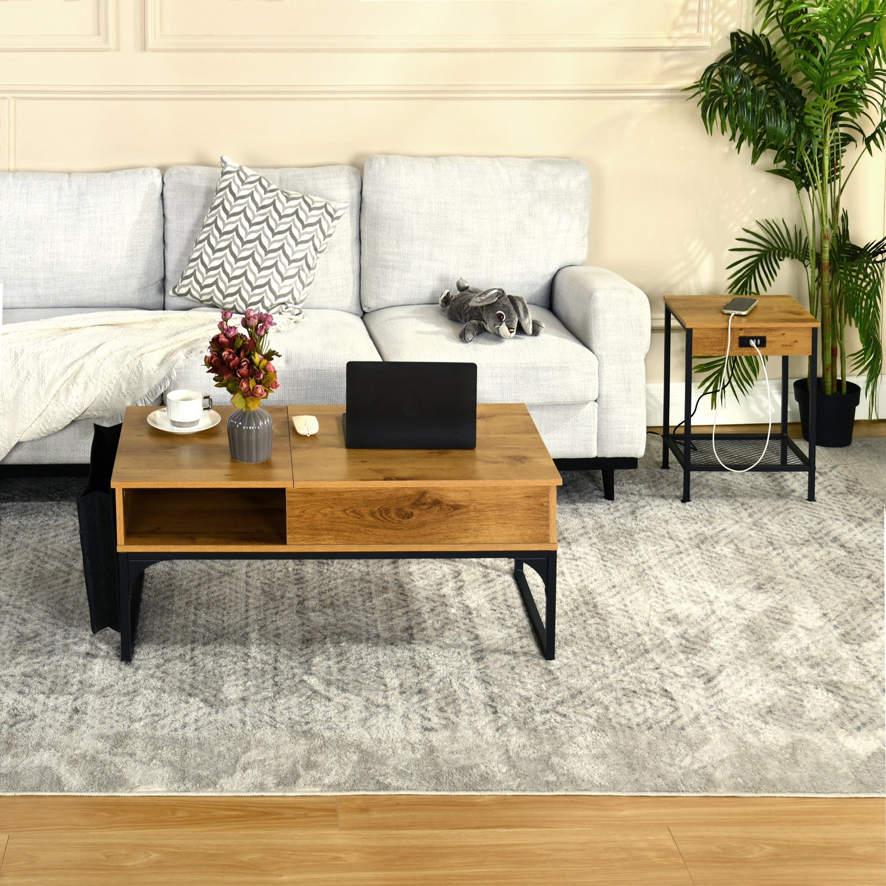 Table d'appoint/Bout de canapé design industriel en chêne et métal noir avec double plateau et ports USB intégrés - OAKHAM