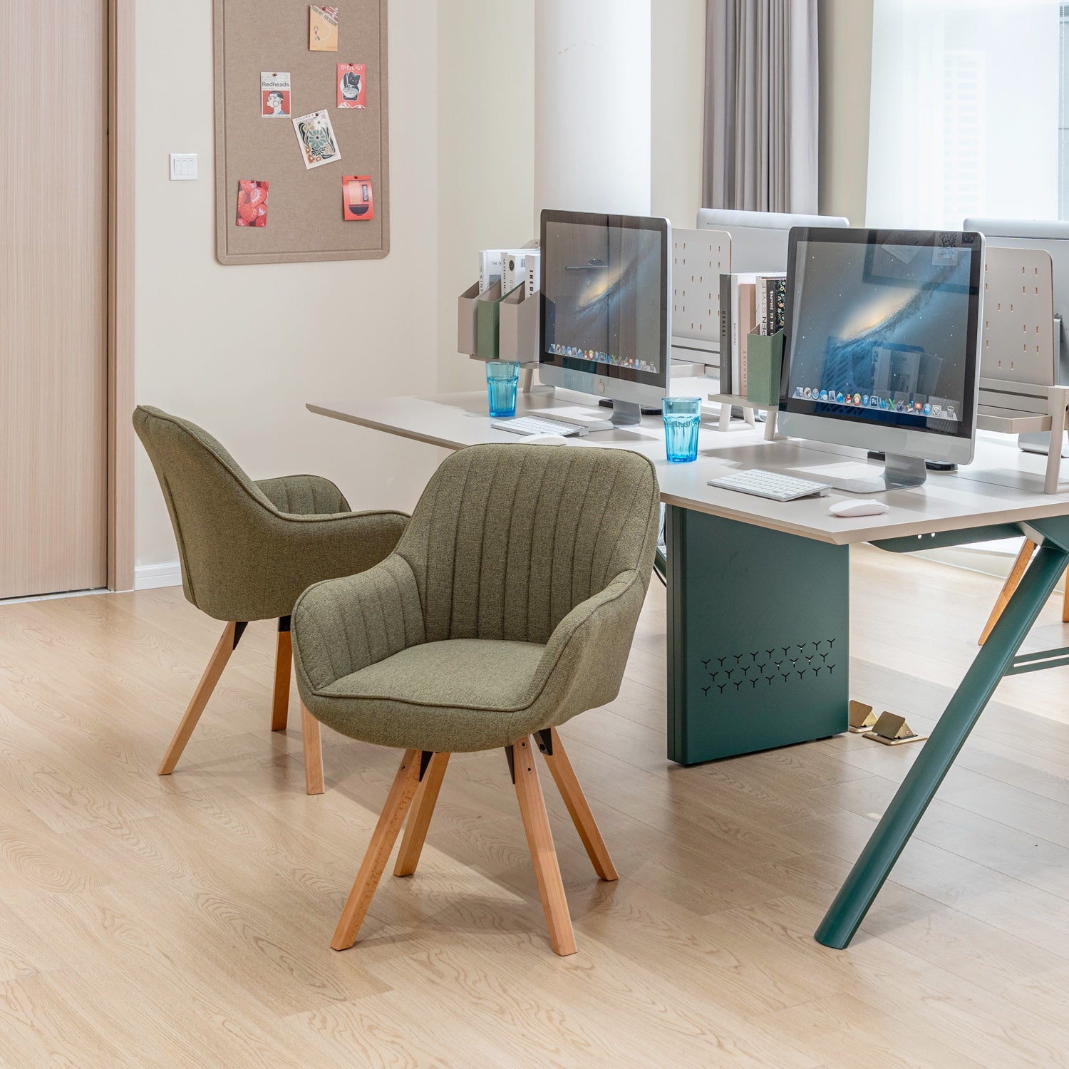 Set von 4 bequemen Esstühle in 360 ° drehbarem Grün Stoff - Carson Stoff Green 4pcs