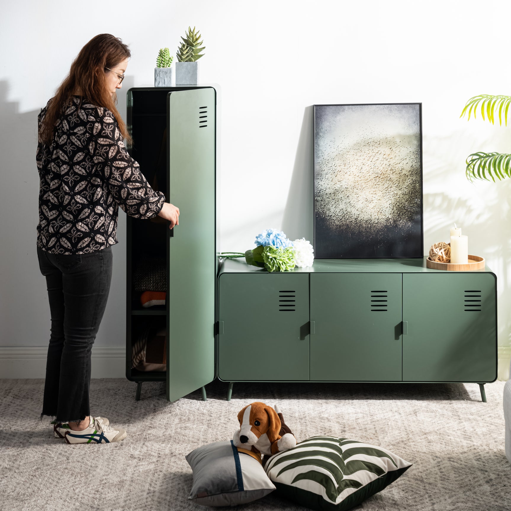 Armoire/Casier métallique vert au style industriel avec étagères - WALNUT