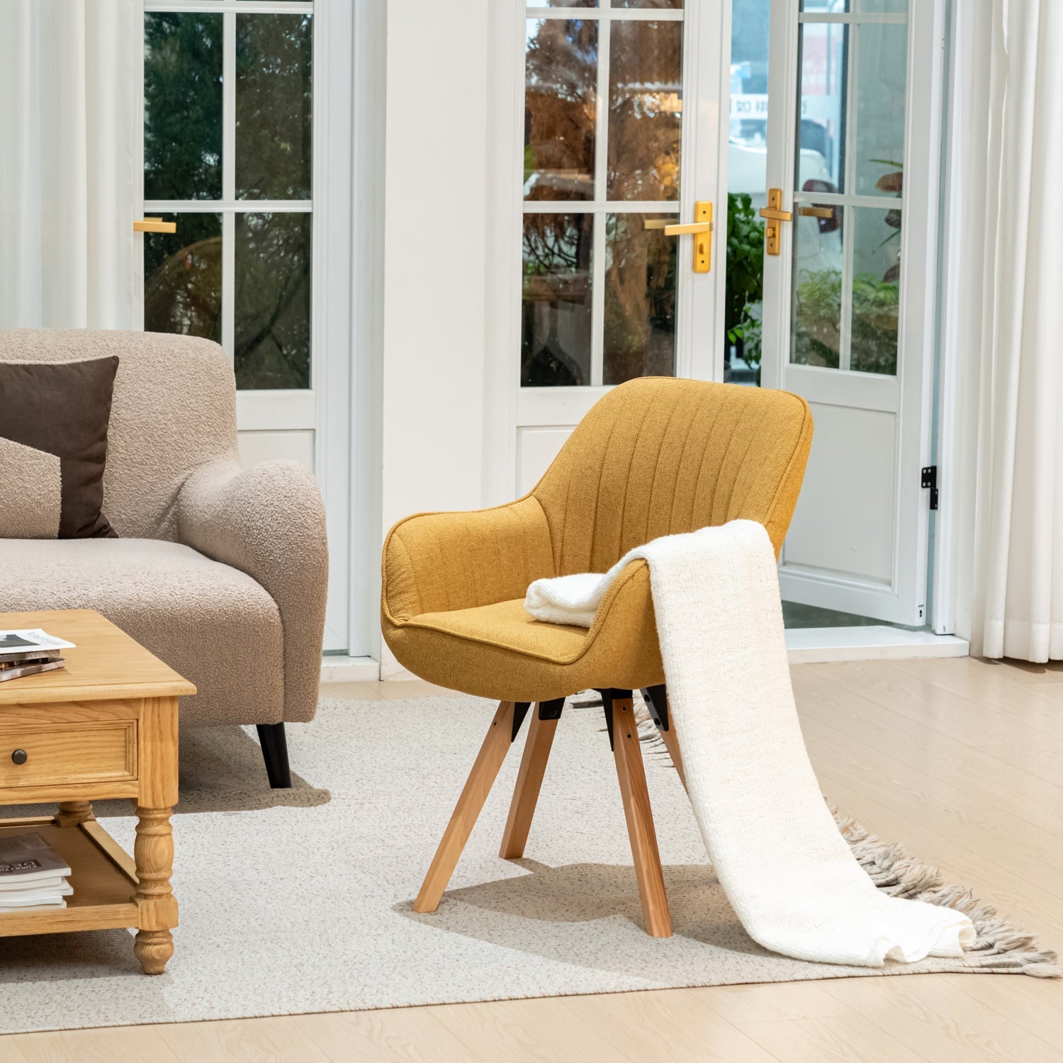 Set di 4 comode sedie da pranzo in tessuto giallo con rotazione a 360° - CARSON FABRIC YELLOW 4PZ