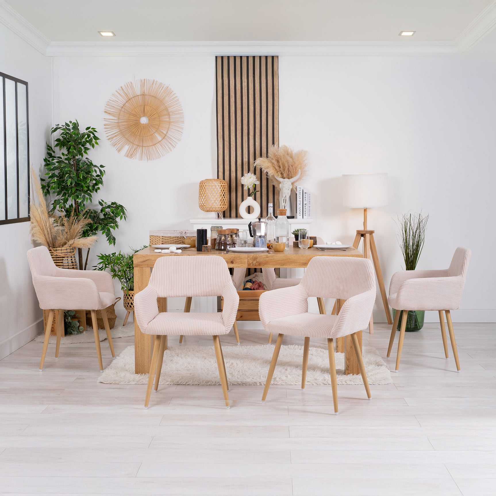 Set von 6 skandinavischen Esstühlen mit Beige Samt Armlehnen - Cromwell Corduroy