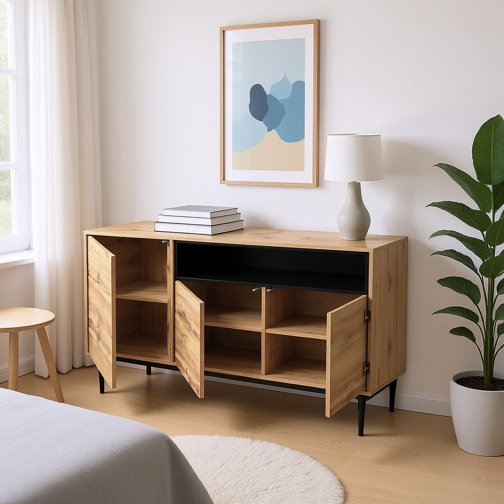 Modernes niedriges Buffet 160 cm in Naturholz mit 3 Türen, verstellbaren Regalen und schwarzen Füßen - 160 x 35 x 76 cm