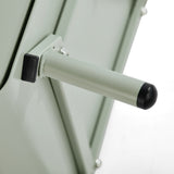 Hellgrüner Metallschrank/Spind im Industriestil mit Regalen und 2 Türen – WALNUSS