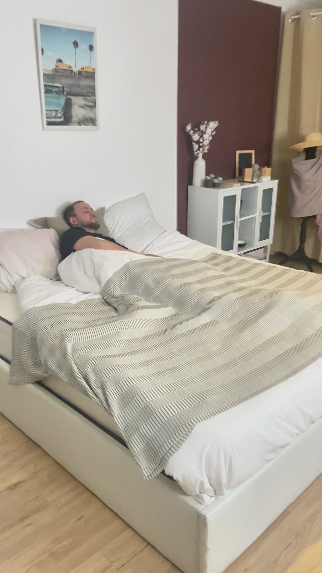 Table de lit/Support ordinateur pc pliable en bois et métal blanc - MAMIE